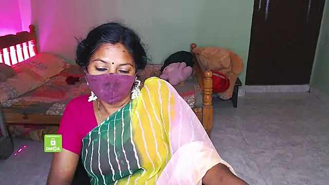 Snapshot of Novapol chatting on December 2025 05:51:02 PM Novapol online show from December 2025 05:51:02 PM