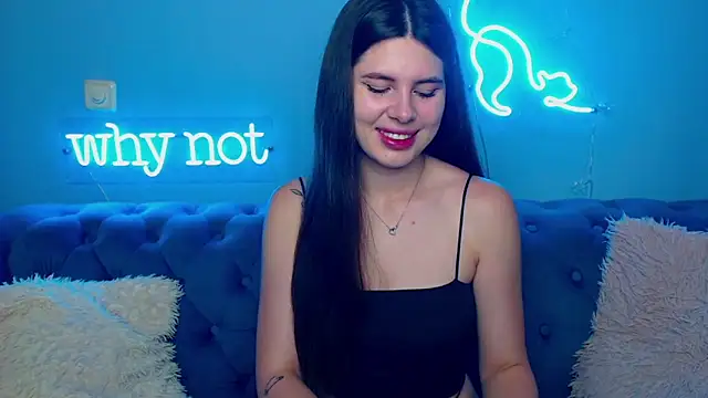 ViollinaLove online show from May 2026 04:53:01 AM