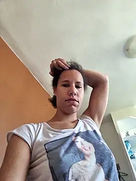 Snapshot of AaliyahHarris chatting on May 2026 05:57:02 AM AaliyahHarris online show from May 2026 05:57:02 AM