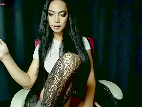 Snapshot of XXsexylongcockXX chatting on December 2025 11:45:02 PM XXsexylongcockXX online show from December 2025 11:45:02 PM