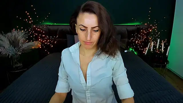 Rebecca Diamond online show from March 2026 06:47:01 AM