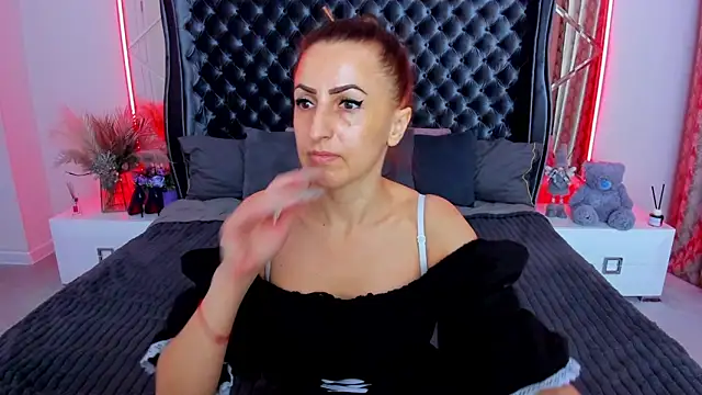 Rebecca Diamond online show from May 2026 05:47:01 AM