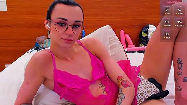 KatashiSenpai online show from April 2026 06:52:01 PM