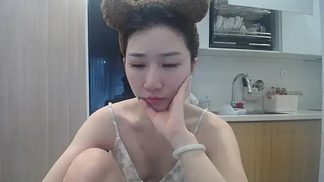 Asiagirll online show from May 2026 01:35:01 AM