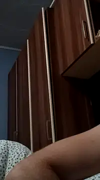 Rolandxxxr online show from February 2025 05:29:02 PM