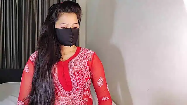 YourLovelyQueen online show from January 2025 07:21:02 PM