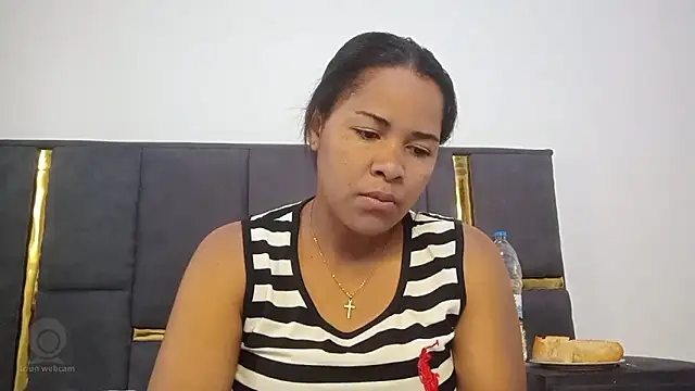 aleixane online show from December 2025 05:14:01 AM