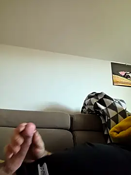 Snapshot of Tazyp19 chatting on November 2025 08:09:01 AM Tazyp19 online show from November 2025 08:09:01 AM