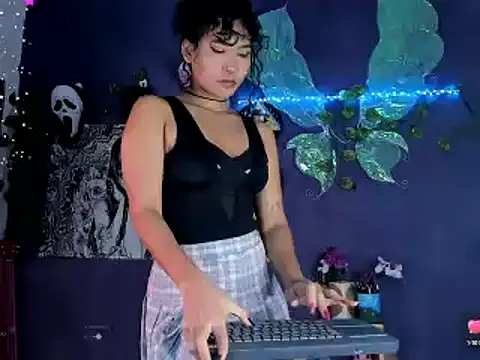 Mary Rosse1 online show from February 2025 11:27:01 AM