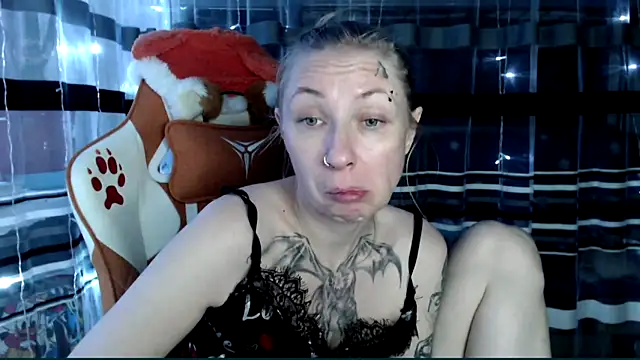 Snapshot of cold_lollipop chatting on February 2026 05:56:02 AM cold lollipop online show from February 2026 05:56:02 AM