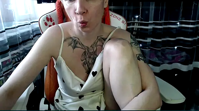 Snapshot of cold_lollipop chatting on February 2026 07:56:01 AM cold lollipop online show from February 2026 07:56:01 AM