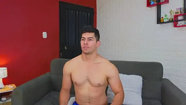 Snapshot of FelipeAndMarcello3 chatting on January 2025 07:31:02 PM FelipeAndMarcello3 online show from January 2025 07:31:02 PM