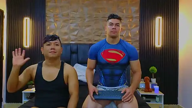 Snapshot of FelipeAndMarcello3 chatting on February 2025 02:37:01 PM FelipeAndMarcello3 online show from February 2025 02:37:01 PM