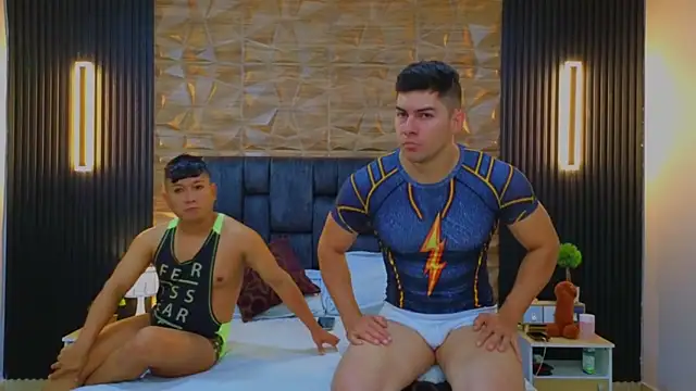 Snapshot of FelipeAndMarcello3 chatting on February 2025 02:37:02 PM FelipeAndMarcello3 online show from February 2025 02:37:02 PM