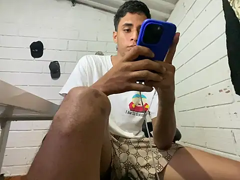 Max TheHorseDick online show from July 2026 02:06:02 AM
