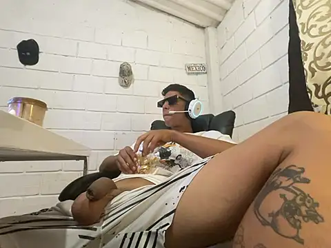Max TheHorseDick online show from July 2026 08:55:02 PM