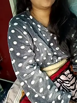 Sweet-Berry online show from February 2025 06:51:01 PM