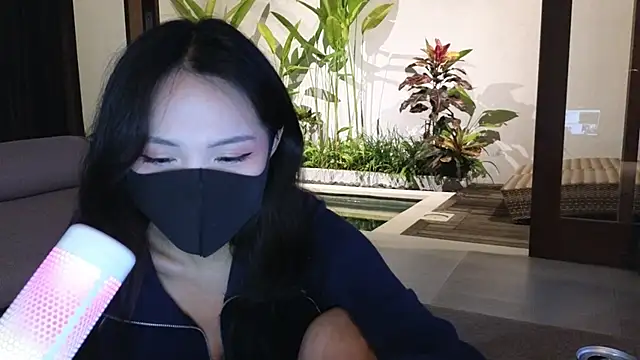 Snapshot of TammiLou chatting on March 2025 12:27:02 PM TammiLou online show from March 2025 12:27:02 PM