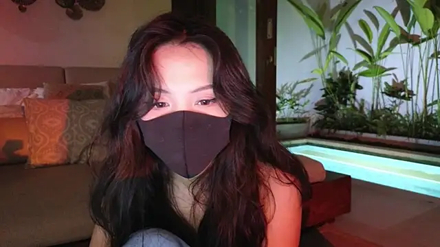 Snapshot of TammiLou chatting on March 2025 04:34:02 AM TammiLou online show from March 2025 04:34:02 AM