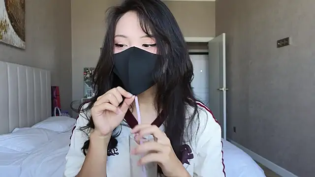 Snapshot of TammiLou chatting on September 2025 05:31:01 AM TammiLou online show from September 2025 05:31:01 AM