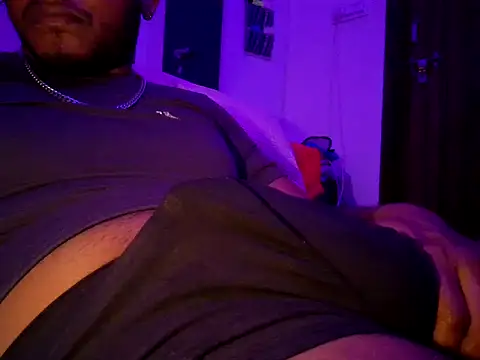 Snapshot of piratess chatting on February 2026 10:02:02 PM piratess online show from February 2026 10:02:02 PM