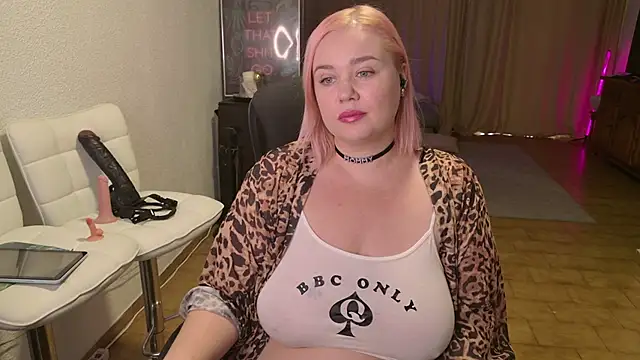 MargotGrey online show from November 2025 11:32:02 AM