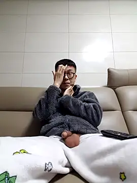 Snapshot of Ssk10N chatting on February 2025 05:08:01 PM Ssk10N online show from February 2025 05:08:01 PM