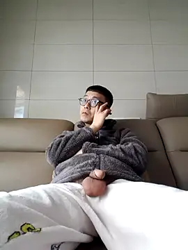 Snapshot of Ssk10N chatting on February 2025 08:33:02 AM Ssk10N online show from February 2025 08:33:02 AM