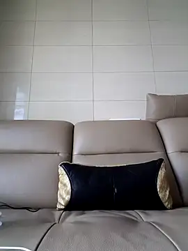 Snapshot of Ssk10N chatting on February 2025 05:03:02 AM Ssk10N online show from February 2025 05:03:02 AM