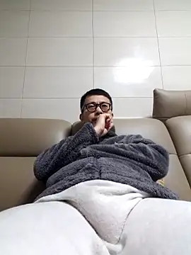 Snapshot of Ssk10N chatting on February 2025 09:41:02 PM Ssk10N online show from February 2025 09:41:02 PM