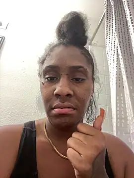 Snapshot of Foreignthababyy chatting on March 2026 05:24:01 PM Foreignthababyy online show from March 2026 05:24:01 PM