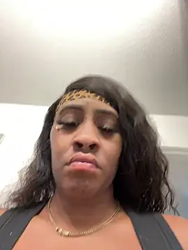 Snapshot of Foreignthababyy chatting on April 2026 05:21:02 PM Foreignthababyy online show from April 2026 05:21:02 PM