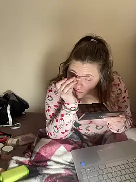 Snapshot of daddyarimm chatting on December 2025 04:35:02 PM daddyarimm online show from December 2025 04:35:02 PM