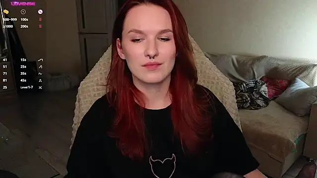 Val lava online show from October 2025 07:31:02 PM