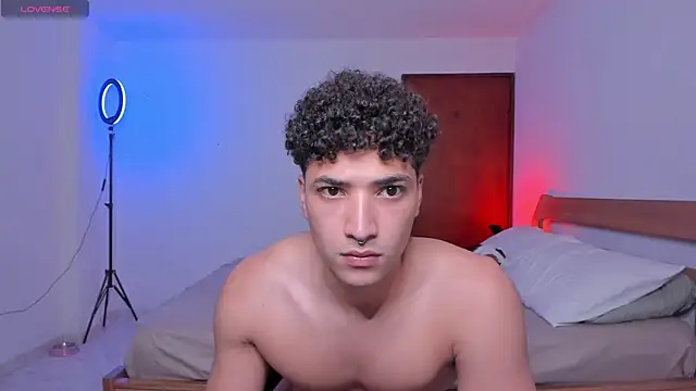 Snapshot of MitchellXD chatting on January 2025 11:22:01 PM MitchellXD online show from January 2025 11:22:01 PM