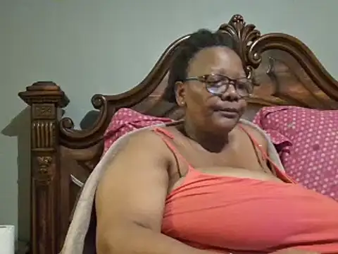 Snapshot of SEXYBOOBSNASS chatting on March 2025 08:11:01 PM SEXYBOOBSNASS online show from March 2025 08:11:01 PM