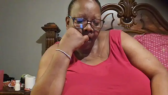 Snapshot of SEXYBOOBSNASS chatting on March 2025 09:12:02 PM SEXYBOOBSNASS online show from March 2025 09:12:02 PM