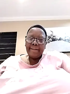 Snapshot of SEXYBOOBSNASS chatting on September 2025 05:59:02 PM SEXYBOOBSNASS online show from September 2025 05:59:02 PM