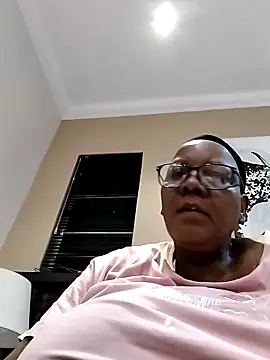 Snapshot of SEXYBOOBSNASS chatting on September 2025 09:16:02 PM SEXYBOOBSNASS online show from September 2025 09:16:02 PM