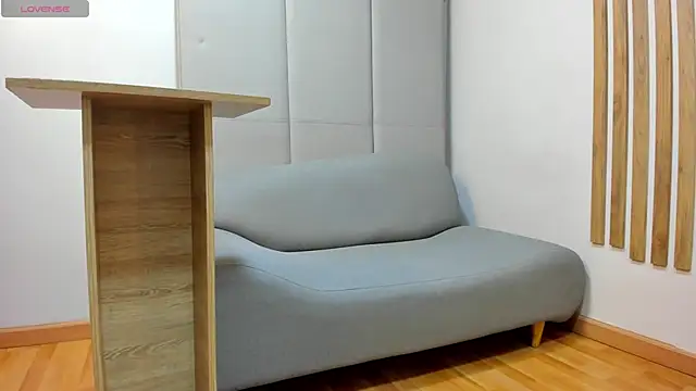 AlishaPalmer online show from November 2025 12:16:02 PM