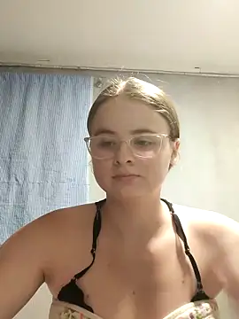 HellenMiyer1111 online show from January 2025 12:01:01 AM