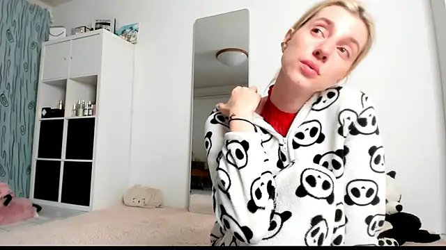 KenzieDawton online show from February 2025 06:16:02 AM