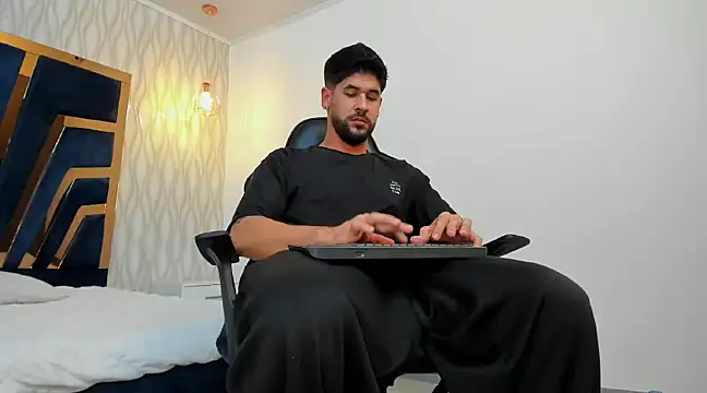 Petesevans online show from February 2025 02:29:02 AM