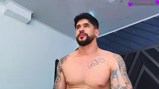Petesevans online show from May 2026 11:42:01 PM