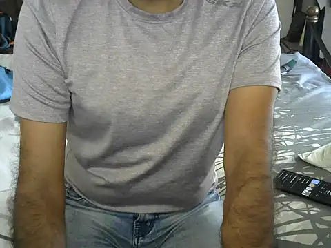 Snapshot of Slim_India chatting on February 2026 06:40:02 AM Slim India online show from February 2026 06:40:02 AM