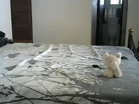 Snapshot of Slim_India chatting on February 2026 03:36:01 AM Slim India online show from February 2026 03:36:01 AM