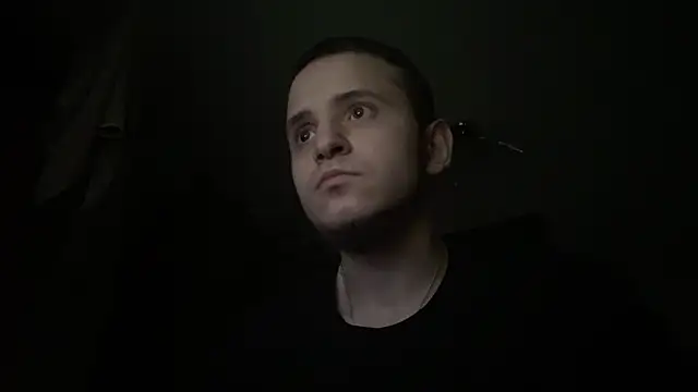 sweaticeboy online show from May 2026 05:20:01 PM
