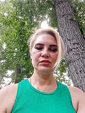 Snapshot of JennyOMay chatting on July 2026 04:41:01 AM JennyOMay online show from July 2026 04:41:01 AM