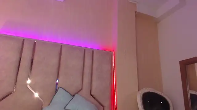 ChantalPetit online show from February 2026 03:05:02 PM