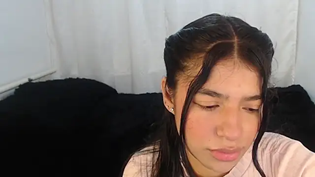 Liz Galactic online show from December 2024 07:00:02 PM